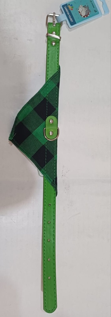 COLLAR C/PAÑUELO CUADRADO MEDIANO